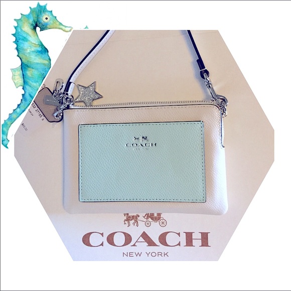 🎉HP🎉COACH (MULTIPLE CHARMS) CORNER ZIP WRISTLET/color:silver/sea glass/chalk - Picture 9 of 15